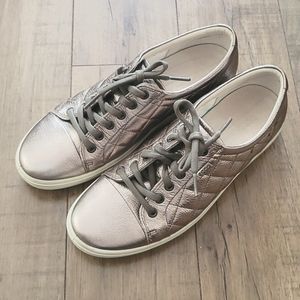 Ecco sneakers in pewter color size 41/10M